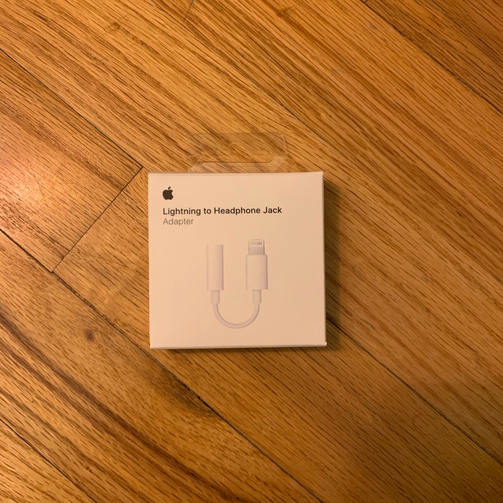 Apple Lightning Headphone Adapter